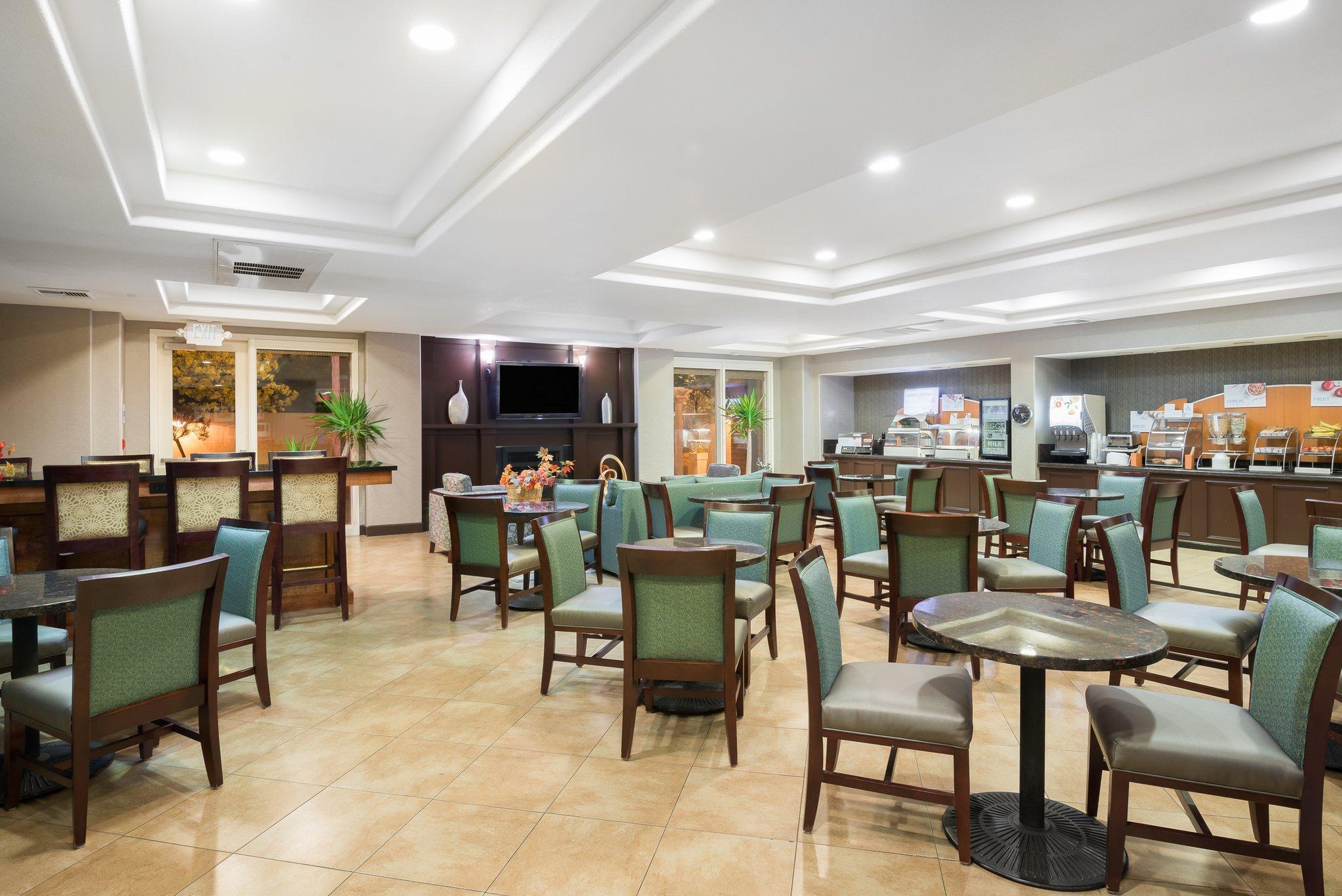 Holiday Inn Express Hotel & Suites Vacaville By Ihg Exteriör bild