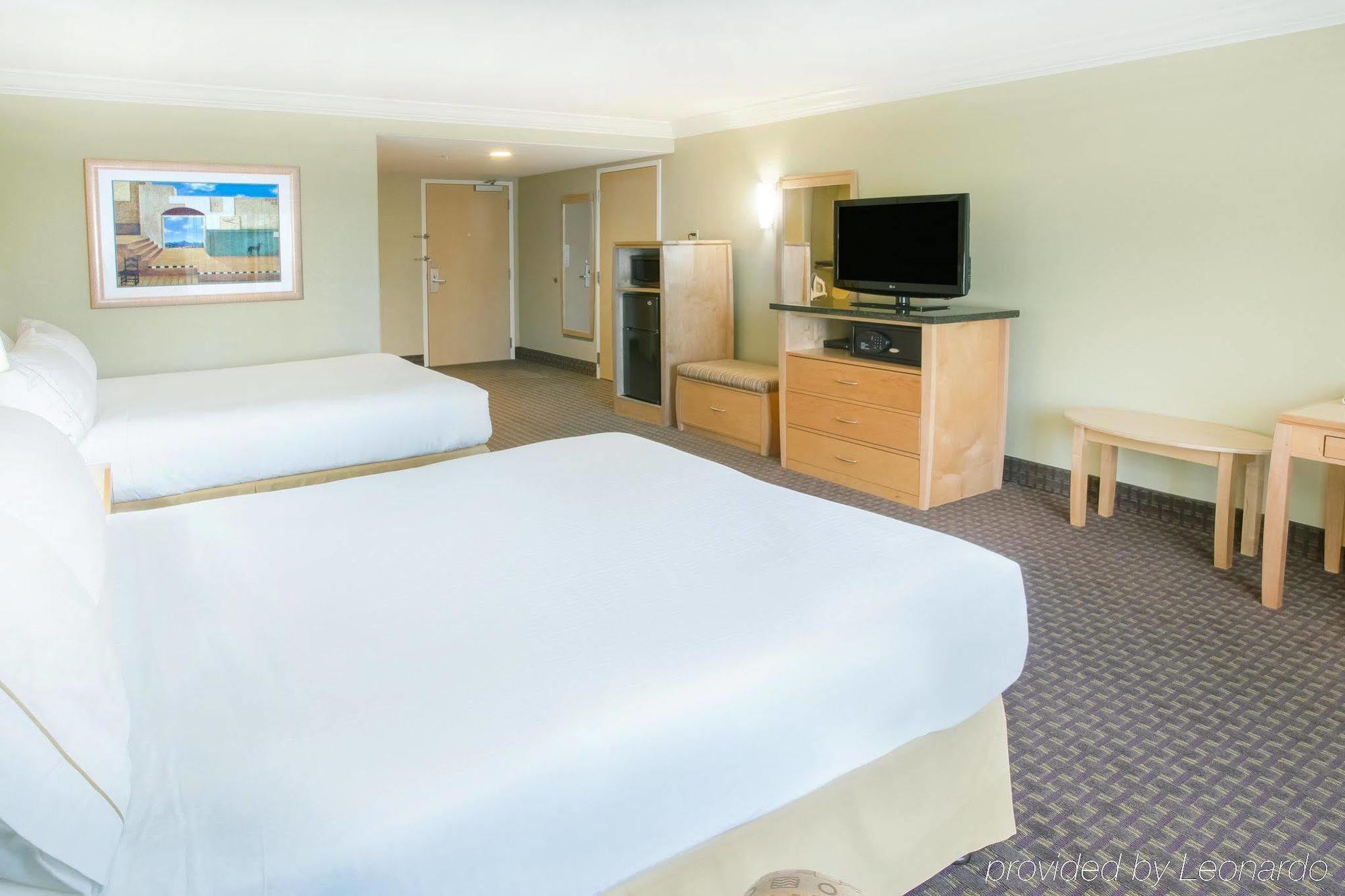 Holiday Inn Express Hotel & Suites Vacaville By Ihg Exteriör bild